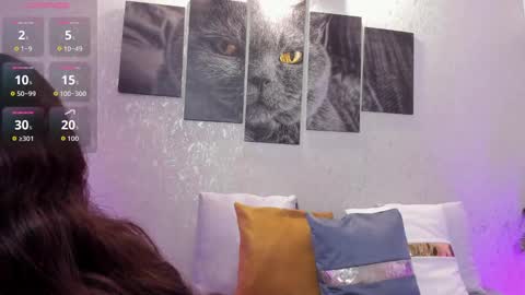 Snapshot of lilicooper_ chatting on October 17, 8:35 pm Lili Cooper online show from October 17, 8:35 pm