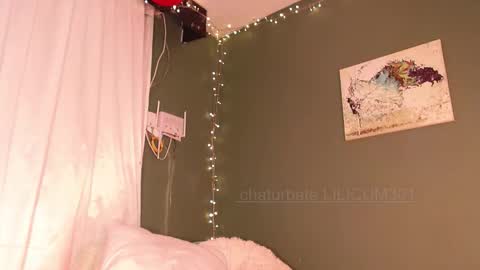 Snapshot of lilicum301 chatting on September 27, 8:34 am your love online show from September 27, 8:34 am