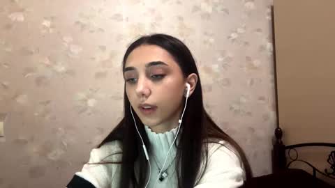 Snapshot of lilihalvorsen chatting on October 10, 10:14 pm Lina online show from October 10, 10:14 pm