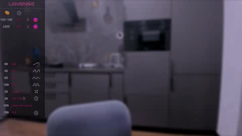 Snapshot of lililaluna chatting on October 13, 7:16 pm             ...  online show from October 13, 7:16 pm