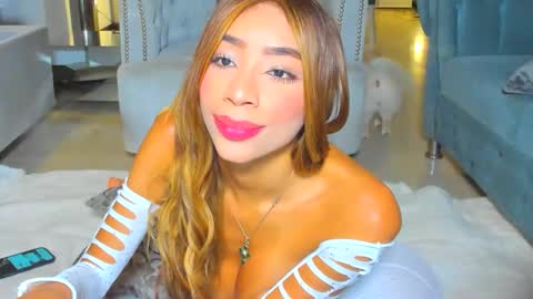 Lili  online show from March 13, 4:27 am