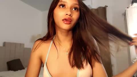 Chloe online show from October 5, 12:08 am