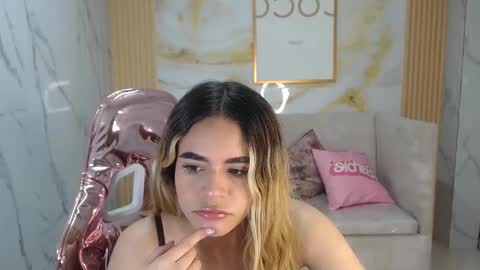 Snapshot of lilith4_s chatting on September 30, 8:41 pm Lilith online show from September 30, 8:41 pm