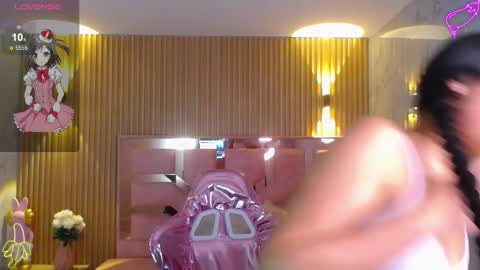 Lilith  online show from March 12, 10:48 am