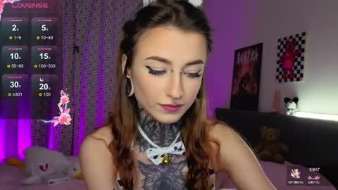 Snapshot of lilith_poison chatting on October 10, 6:36 pm lilith_poison online show from October 10, 6:36 pm