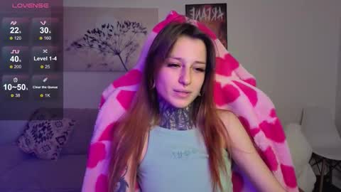 Snapshot of lilith_poison chatting on September 28, 7:12 pm lilith_poison online show from September 28, 7:12 pm
