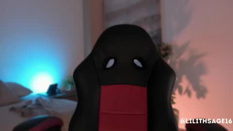 Snapshot of lilith_sage_ chatting on October 13, 11:45 am lilith_sage_ online show from October 13, 11:45 am