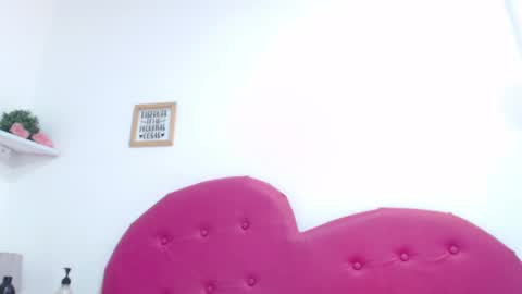 Lilith Smith online show from March 2, 9:10 am