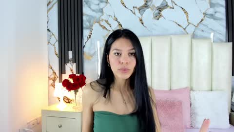 Snapshot of lilithmars69 chatting on January 23, 4:41 am Lilith online show from January 23, 4:41 am