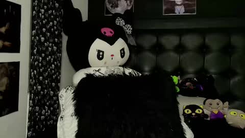 Snapshot of lilithmoon666 chatting on February 21, 1:11 am online show from February 21, 1:11 am