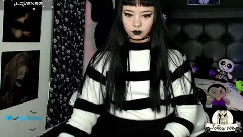 Snapshot of lilithmoon666 chatting on January 22, 9:10 pm online show from January 22, 9:10 pm