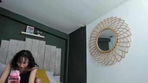 Lili  online show from December 17, 7:31 pm