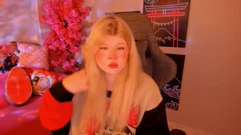 Snapshot of lilithnelson chatting on October 11, 6:33 pm LilithNelson online show from October 11, 6:33 pm