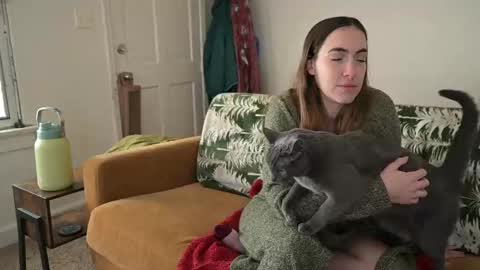 L online show from January 15, 5:22 pm