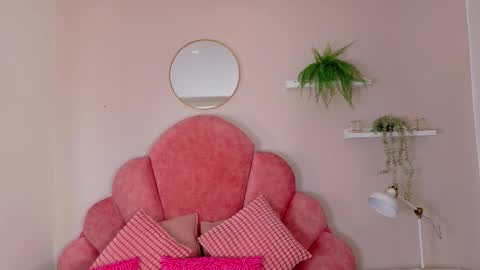 Snapshot of lilithsmith__ chatting on October 11, 12:10 pm L I L I T H online show from October 11, 12:10 pm