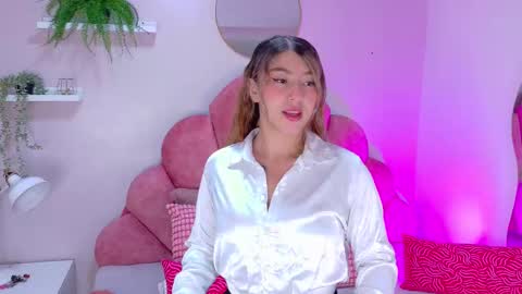 Snapshot of lilithsmith__ chatting on September 13, 11:34 am L I L I T H online show from September 13, 11:34 am