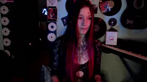 Call me Lilith online show from September 9, 1:33 pm