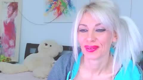 Lara online show from January 19, 12:53 am