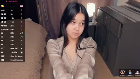 Celina Lillie online show from February 15, 12:04 pm