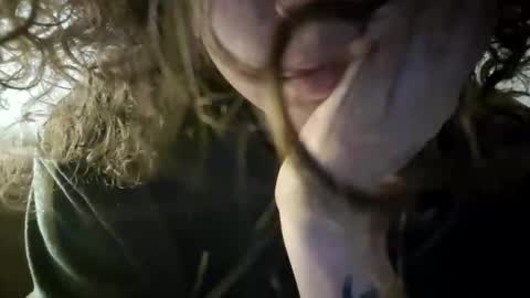 Lilly online show from March 28, 12:23 am