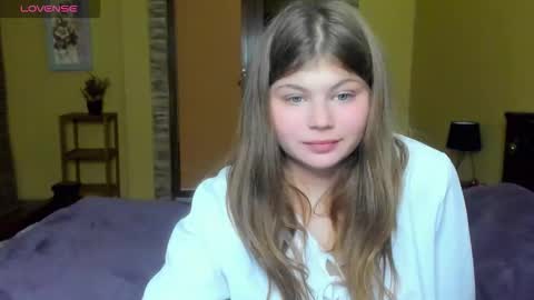 Lilly online show from October 22, 8:32 pm