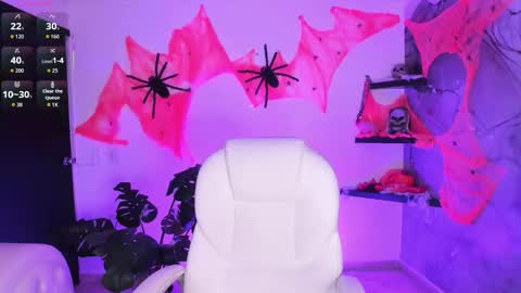  Lilo  online show from November 2, 4:01 am