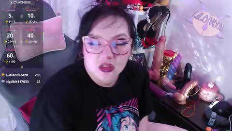 Lilo  online show from October 4, 4:27 pm