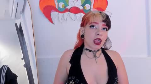 Snapshot of lily666_ chatting on October 7, 8:16 pm L i l y online show from October 7, 8:16 pm