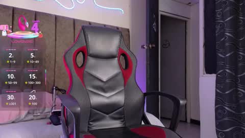 Lily online show from December 23, 4:29 am