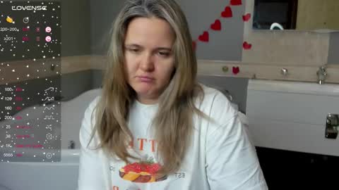 Lily online show from February 24, 7:55 am