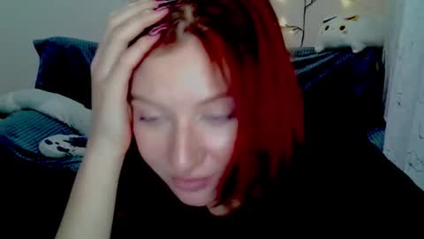 lily_ember online show from February 4, 7:18 pm