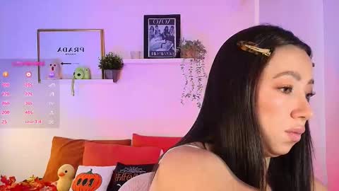 just lily online show from November 4, 9:49 pm