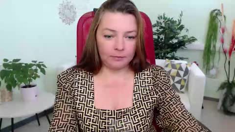 Lily online show from September 12, 6:48 am