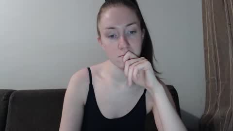 lily_love_x online show from March 8, 1:50 am