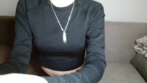 small lily online show from March 30, 4:51 pm