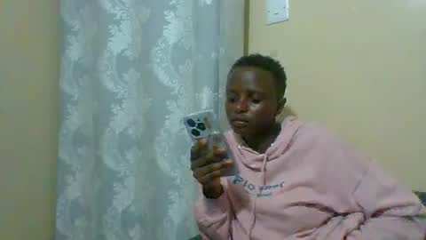 lilycute19 online show from February 25, 9:18 pm