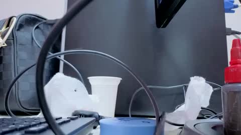 lilyjamesx online show from September 15, 4:30 pm