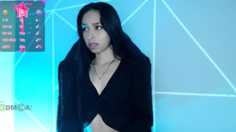 Liliana louise online show from February 9, 1:53 am