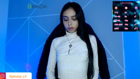 Liliana louise online show from April 29, 9:58 am