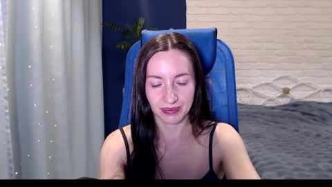 Lily online show from January 7, 9:58 am