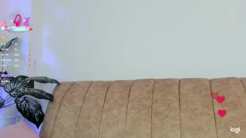 Lily  online show from October 3, 9:50 am