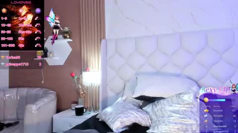 Snapshot of lilyybigass chatting on February 26, 3:10 pm Lilly online show from February 26, 3:10 pm