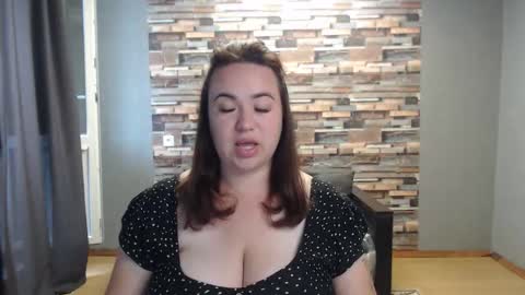 Snapshot of limalagris chatting on September 20, 7:22 am busty princess online show from September 20, 7:22 am