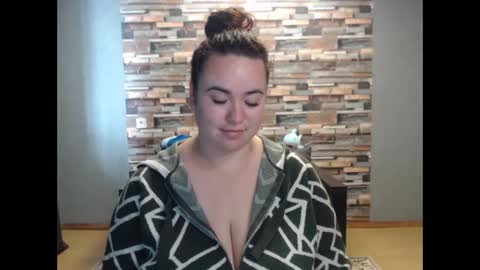 Snapshot of limalagris chatting on October 26, 7:09 am busty princess online show from October 26, 7:09 am