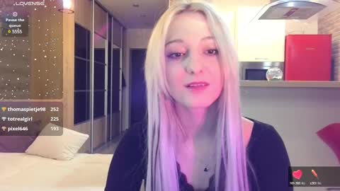 lin_xi online show from January 31, 9:59 am