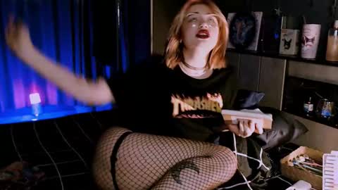 Snapshot of lina2d_tyan chatting on September 10, 3:02 pm Lina2D tyan online show from September 10, 3:02 pm