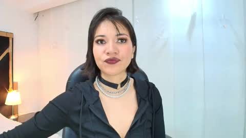  Lina Bedoya  online show from January 15, 12:03 pm