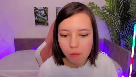Snapshot of lina_brownie chatting on March 2, 5:33 am Lina online show from March 2, 5:33 am