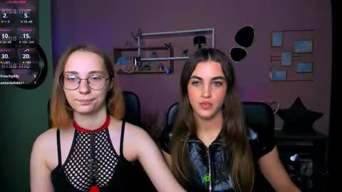 lina_fox12 online show from December 17, 1:29 pm