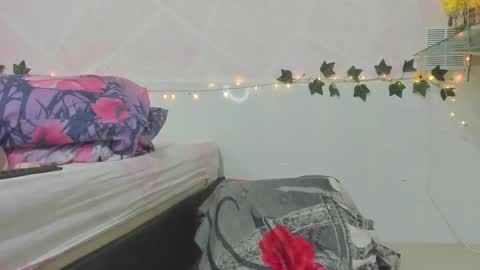 LINA SANCHEZ online show from October 30, 1:23 pm